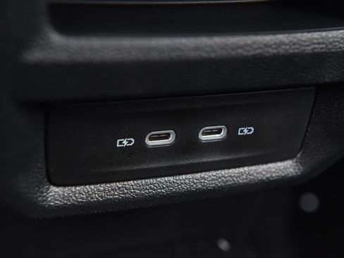 New 2026 Volkswagen Taos SE image 25