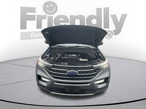 Used 2023 Ford Explorer XLT w/ Equipment Group 202A AWD/4WD image 35