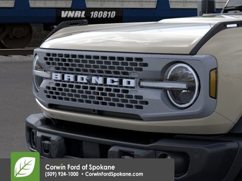 New 2026 Ford Bronco Badlands AWD/4WD image 19
