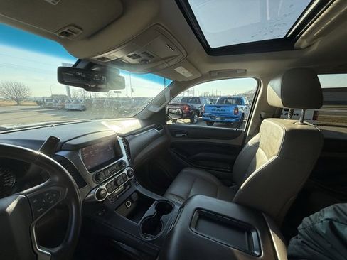 Used 2015 Chevrolet Tahoe LT image 18