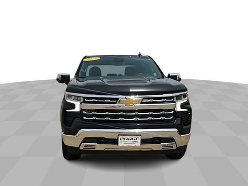 Used 2022 Chevrolet Silverado 1500 LTZ image 3