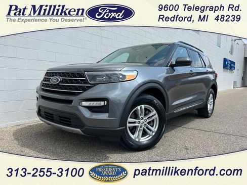 Certified 2023 Ford Explorer XLT w/ Equipment Group 202A AWD/4WD image 1