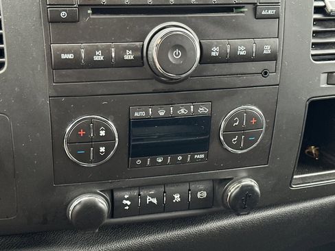 Used 2011 Chevrolet Silverado 3500 LT w/ Interior Plus Package image 18