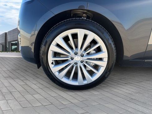 Used 2025 Land Rover Range Rover SE AWD/4WD image 9