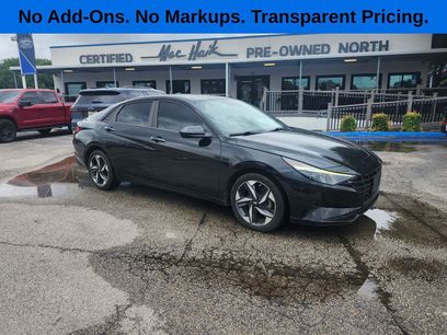 Used 2023 Hyundai Elantra SEL w/ Convenience Package