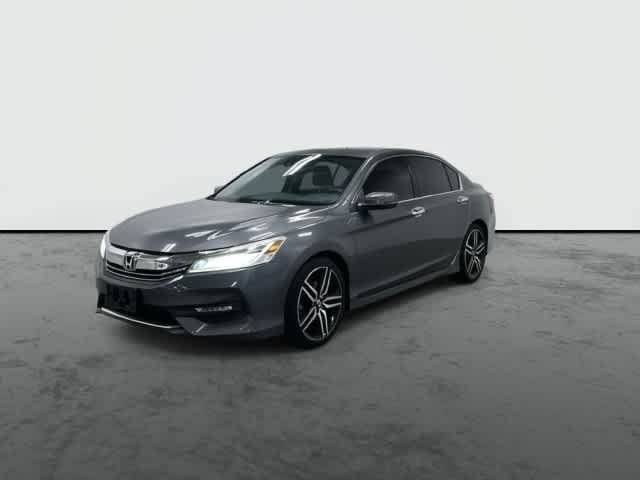 Used 2017 Honda Accord Touring image 7