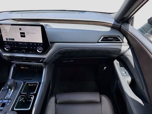 New 2026 Lexus TX 350 AWD image 19