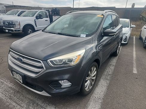 Used 2017 Ford Escape Titanium AWD/4WD image 4