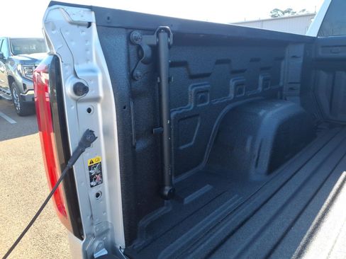 Used 2021 GMC Sierra 1500 SLT w/ SLT Premium Plus Package image 6