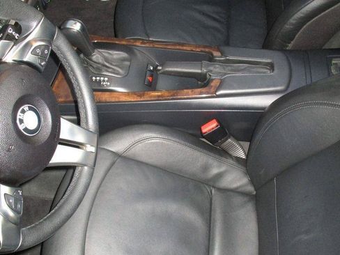 Used 2007 BMW Z4 3.0i RWD image 24