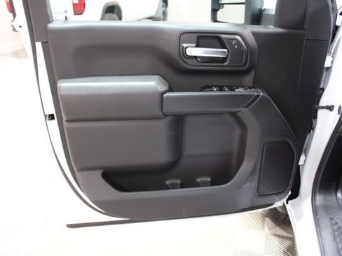 New 2026 GMC Sierra 2500 Pro w/ 1SA Pro Safety Plus Package AWD/4WD image 16