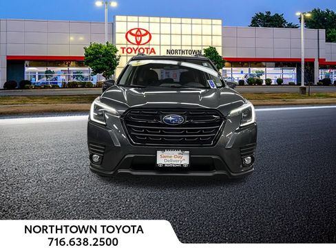 Used 2024 Subaru Forester Limited image 23