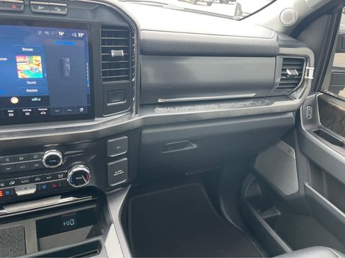 Used 2024 Ford F250 Lariat w/ Lariat Ultimate Package image 28