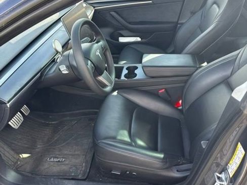Used 2023 Tesla Model 3 Performance image 11