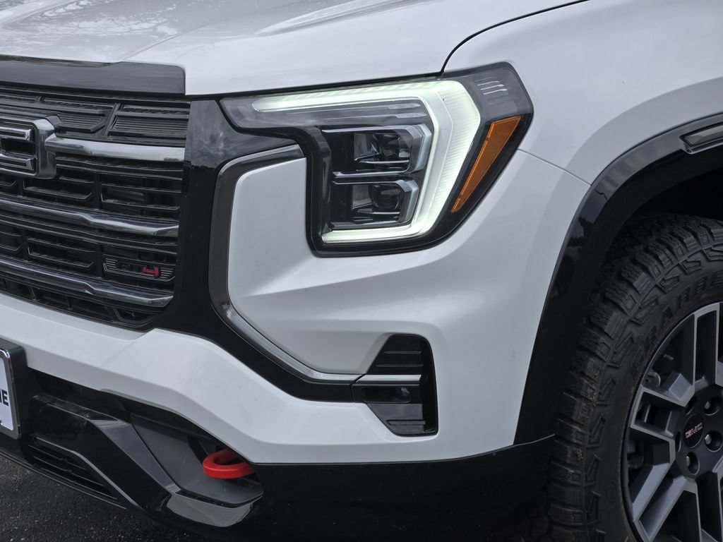 New 2027 GMC Terrain AT4 w/ Convenience Package III AWD/4WD image 5