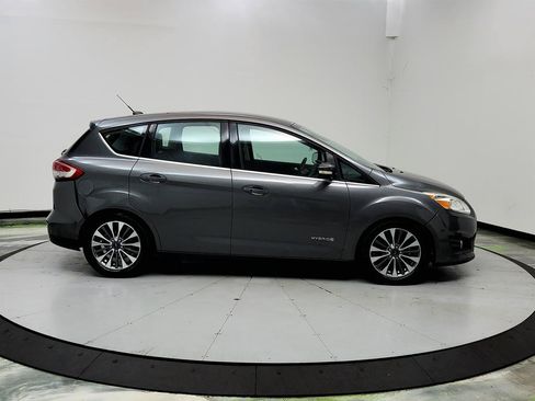 Used 2017 Ford C-MAX Titanium w/ Equipment Group 301A FWD image 4