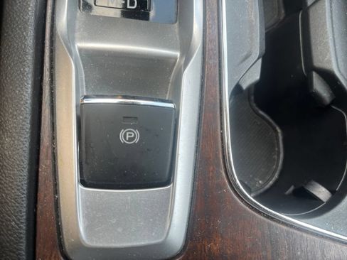 Used 2025 Subaru Ascent Touring AWD/4WD image 22