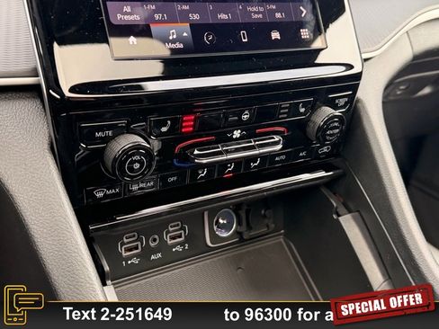 New 2025 Jeep Grand Cherokee Laredo X image 16