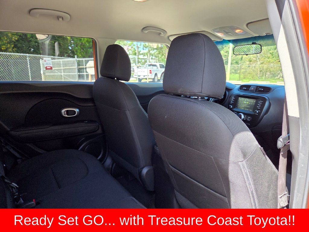Used 2019 Kia Soul + FWD image 17