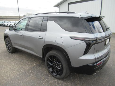 Certified 2024 Chevrolet Traverse RS w/ LPO, Floor Liner Package AWD/4WD image 7