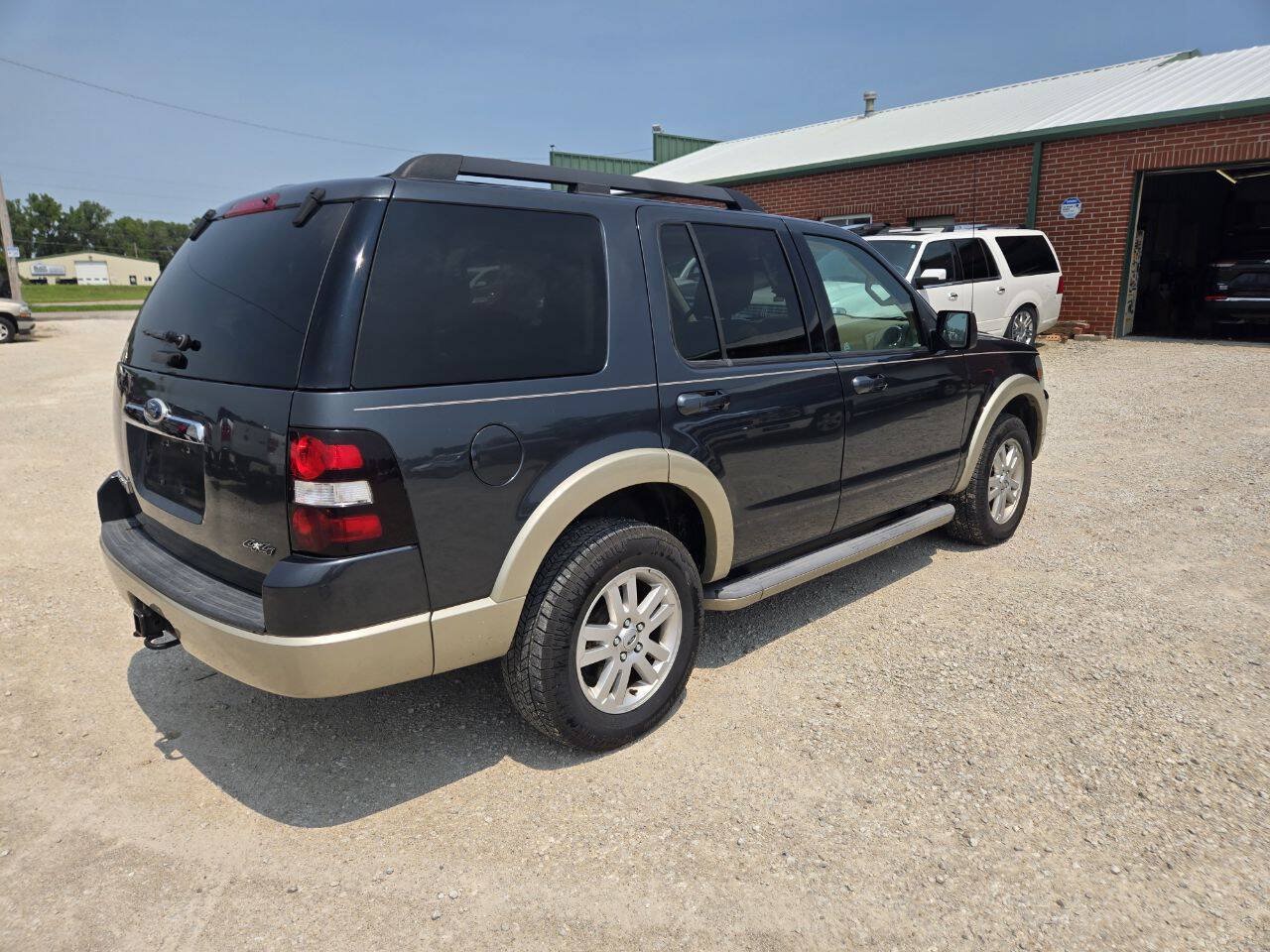 Used 2010 Ford Explorer Eddie Bauer AWD/4WD image 3