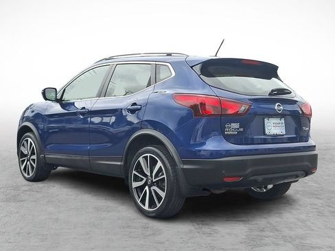 Used 2019 Nissan Rogue Sport SL w/ Premium Package AWD/4WD image 4