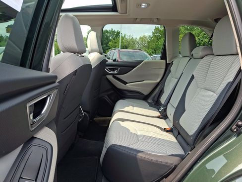 Certified 2024 Subaru Forester Premium AWD/4WD image 10