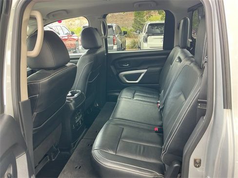 Used 2019 Nissan Titan PRO-4X w/ Pro-4x Convenience Package image 24