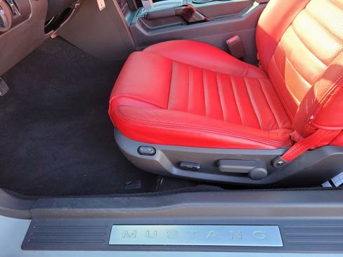 Used 2005 Ford Mustang Coupe image 15