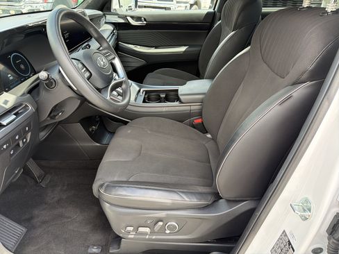Used 2025 Hyundai Palisade Calligraphy AWD/4WD image 11