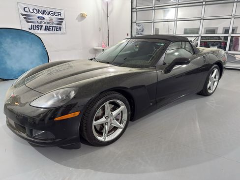 Used 2011 Chevrolet Corvette w/ Preferred Equipment Group image 3