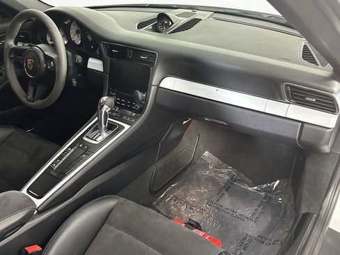 Used 2018 Porsche 911 GT3 w/ Sport Chrono Package image 30