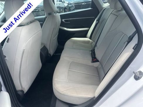 Used 2025 Hyundai Sonata SEL FWD image 27