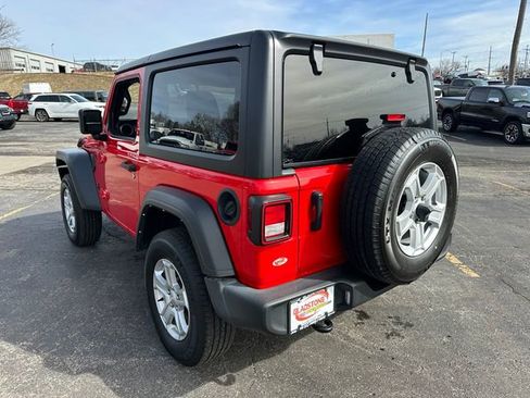 Used 2021 Jeep Wrangler Sport S image 8