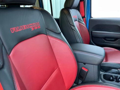 Used 2023 Jeep Wrangler Unlimited Rubicon 392 AWD/4WD image 43