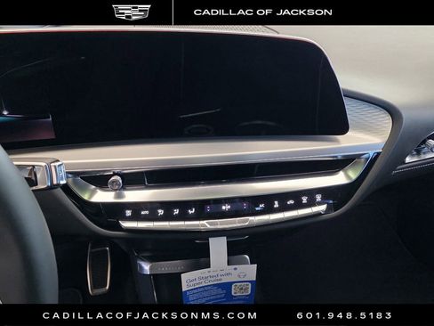 New 2026 Cadillac Lyriq V image 22