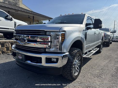 Used 2019 Ford F350 Lariat w/ Lariat Ultimate Package AWD/4WD image 2