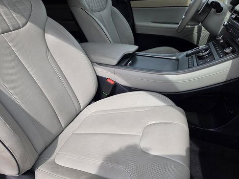 Used 2024 Hyundai Palisade Limited image 19