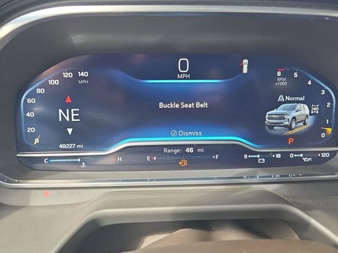Used 2023 Chevrolet Suburban LT AWD/4WD image 23