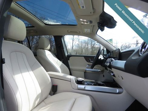 Used 2023 Mercedes-Benz EQB 350 4MATIC SUV image 13