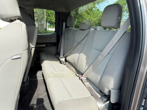 Used 2018 Ford F150 XLT w/ Equipment Group 301A Mid RWD image 16