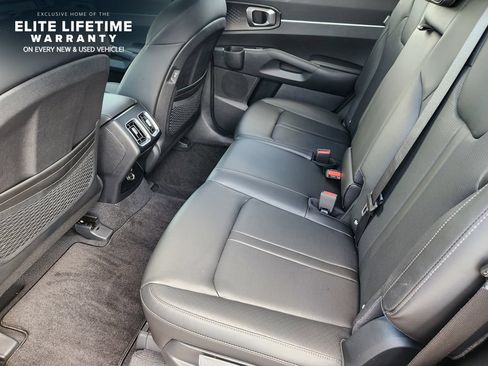 Certified 2026 Kia Sorento EX AWD/4WD image 28