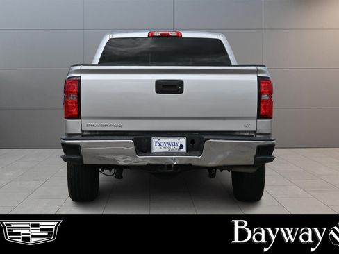Used 2018 Chevrolet Silverado 1500 LT w/ All Star Edition RWD image 6