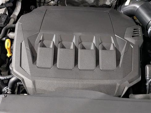 Used 2025 Audi Q3 2.0T Premium image 23