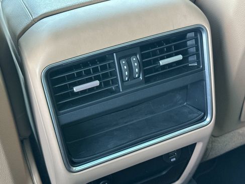 Used 2019 Porsche Cayenne S AWD/4WD image 13