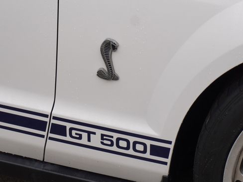 Used 2007 Ford Mustang Shelby GT500 image 6