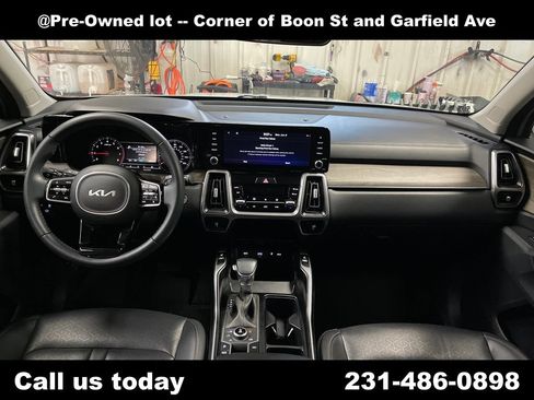 Used 2023 Kia Sorento X-Line EX AWD/4WD image 18