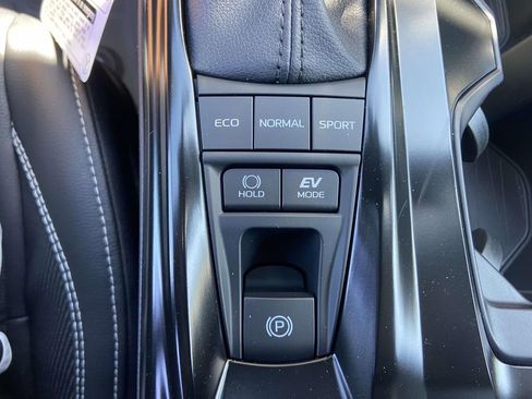 New 2026 Toyota Camry SE FWD image 42