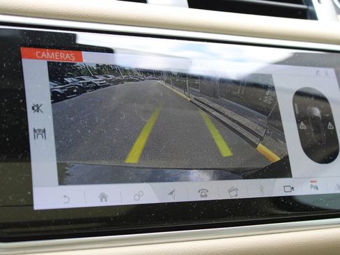 Used 2020 Land Rover Range Rover Sport HSE AWD/4WD image 17