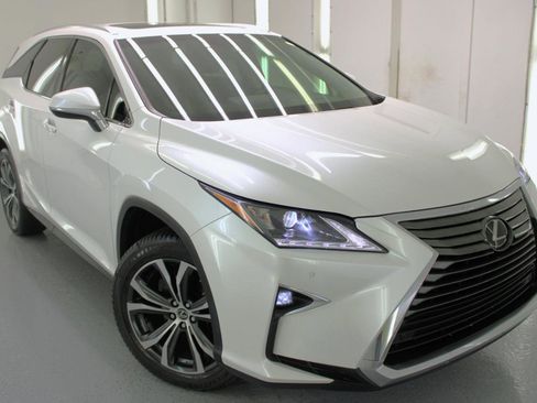 Used 2019 Lexus RX 350L Luxury image 29